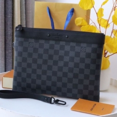 LV Clutch Bags